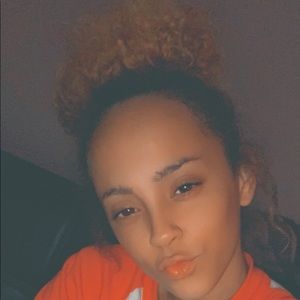 Meet your Posher, Destany